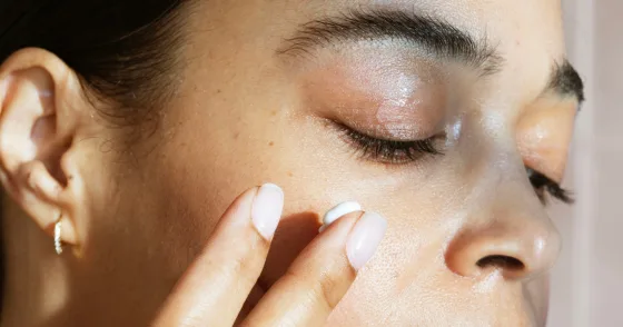 Best Luxury Eye Treatments 2025 | High-Performance Anti-Aging Care for Brighter, Firmer Eyes article image