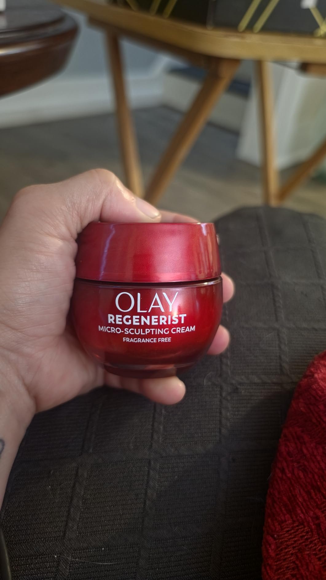 Jar of Olay Regenerist Micro-Sculpting Cream fragrance-free moisturizer