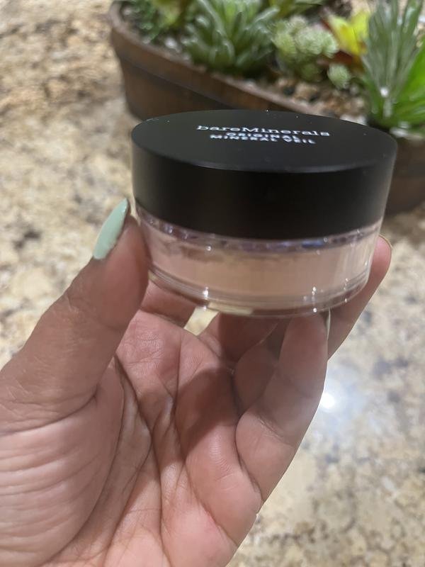 Open jar of bareMinerals ORIGINAL Mineral Veil loose powder
