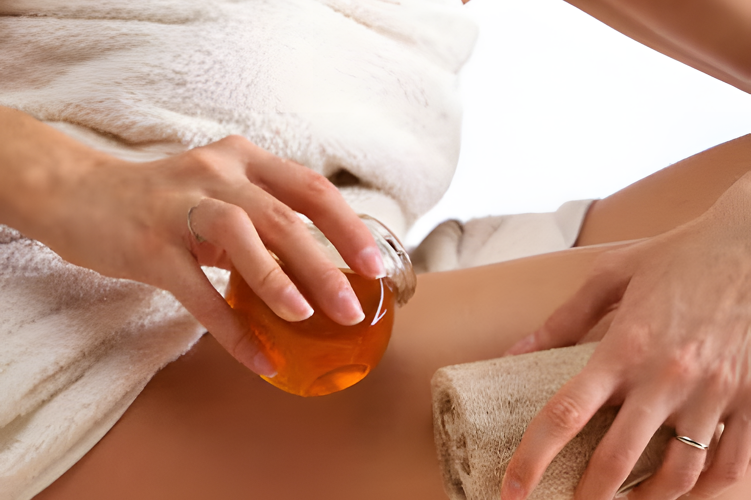 Best Exfoliator for Bikini Area: 5 Scrubs, Pads, and Serums Compared article image