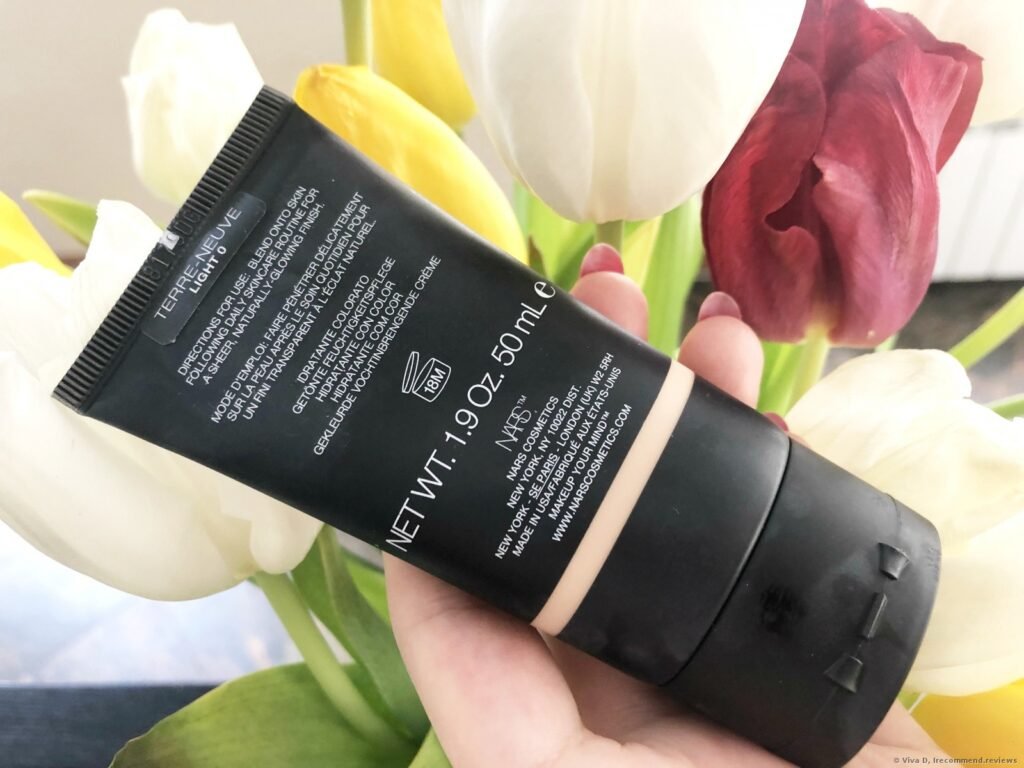 Best tinted moisturizers for mature skin in 2025