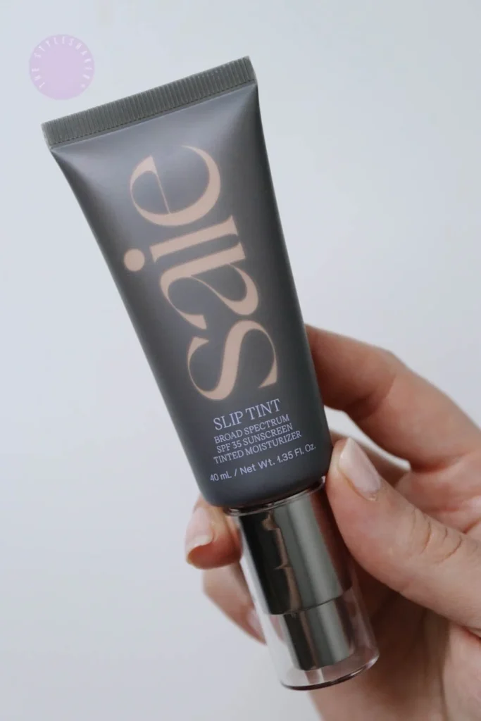 Best tinted moisturizers for mature skin in 2025