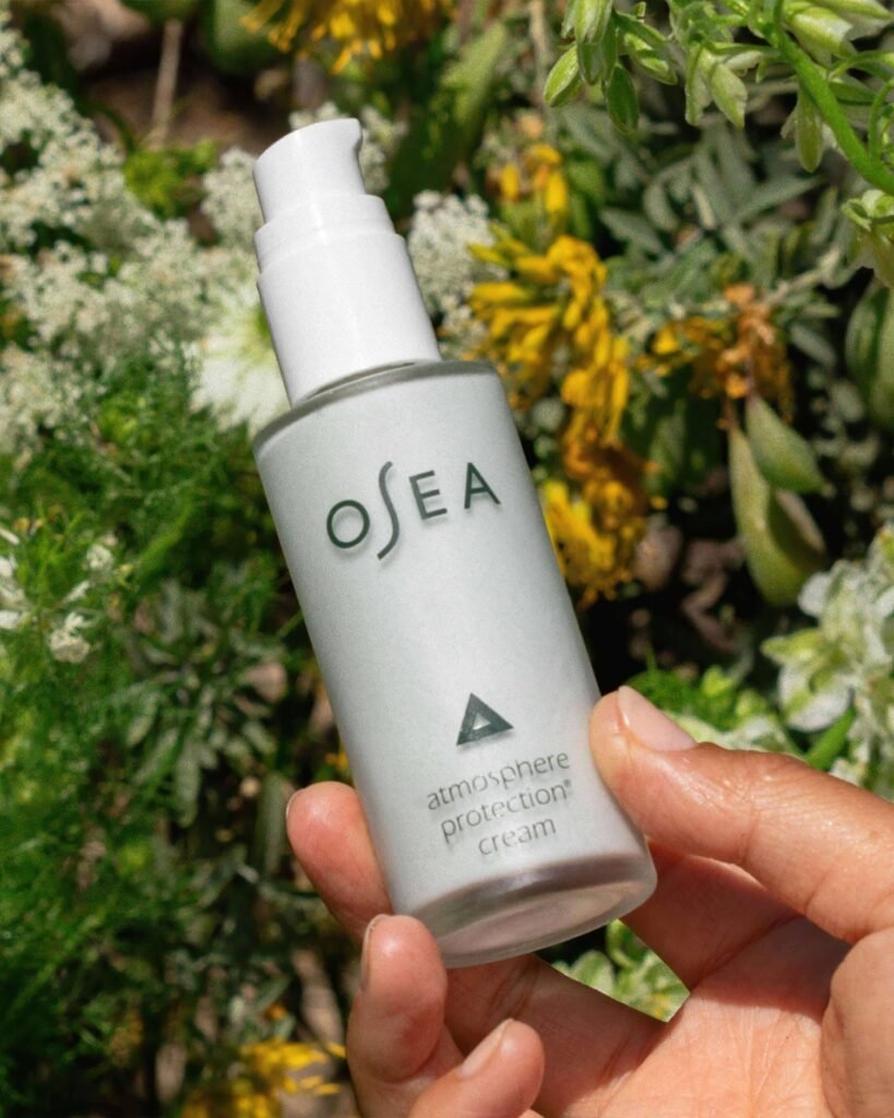 Best Anti-Pollution Skincare Products 2025 | Protect & Repair Your Skin Barrier 9 Best anti-pollution skincare products 2025