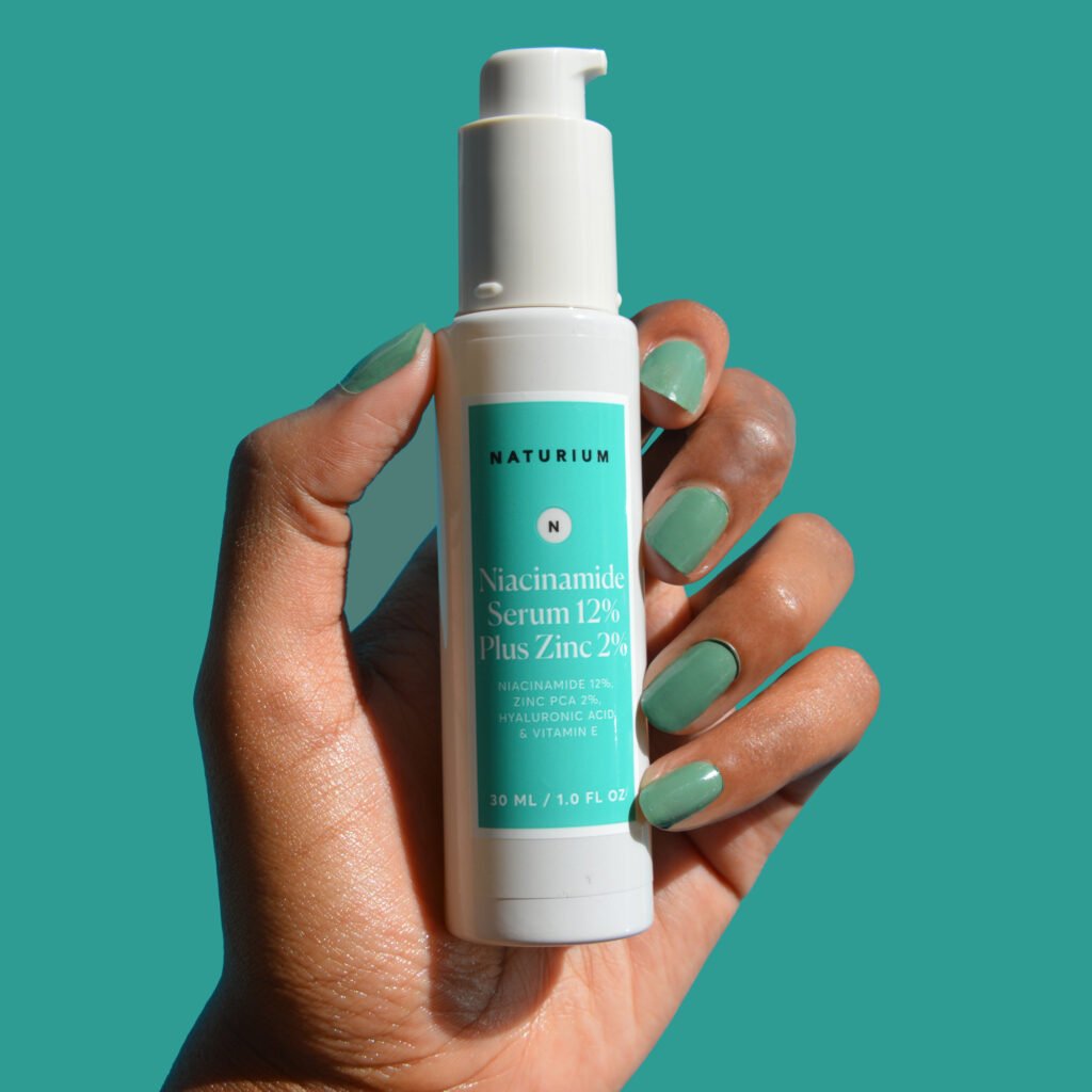 Best Hyaluronic Acid Serum for Pores in 2025 | Minimize Large Pores & Hydrate Skin 10 Best Hyaluronic Acid Serum for Pores