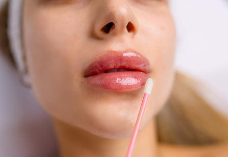 best hyaluronic acid serum for plump lips 2025