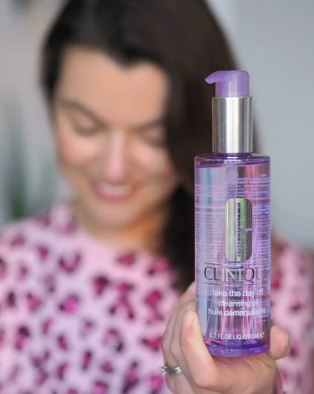 Best Cleansing Oils 2025 for Heavy Makeup