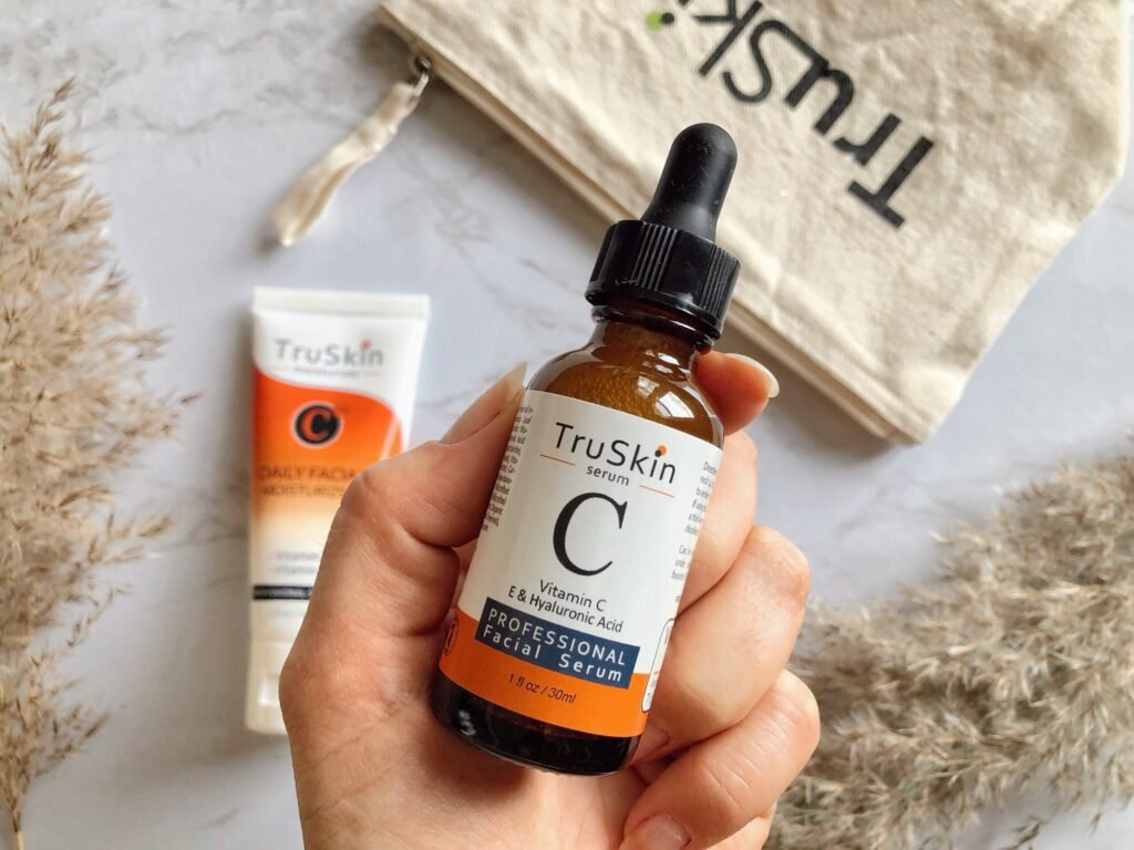 Best Antioxidant Serums for Pollution-Exposed Skin 2025