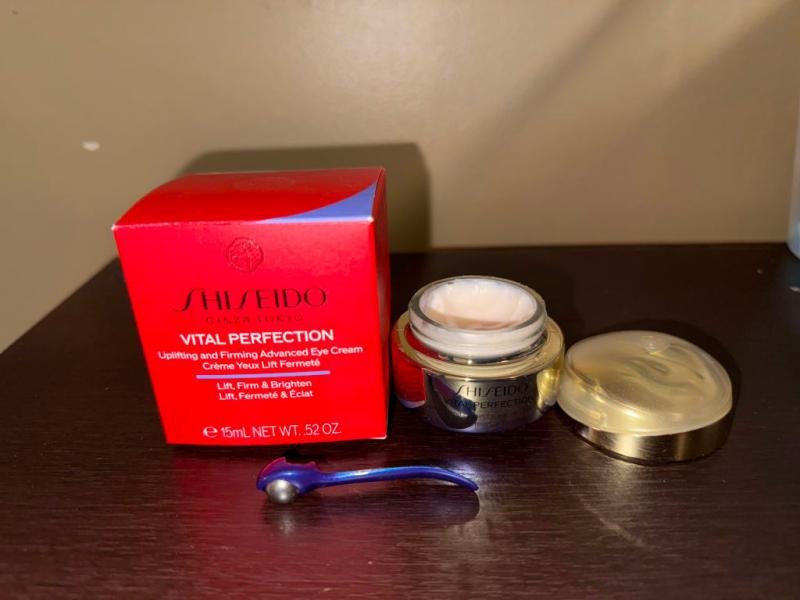 Best Luxury Eye Treatments 2025