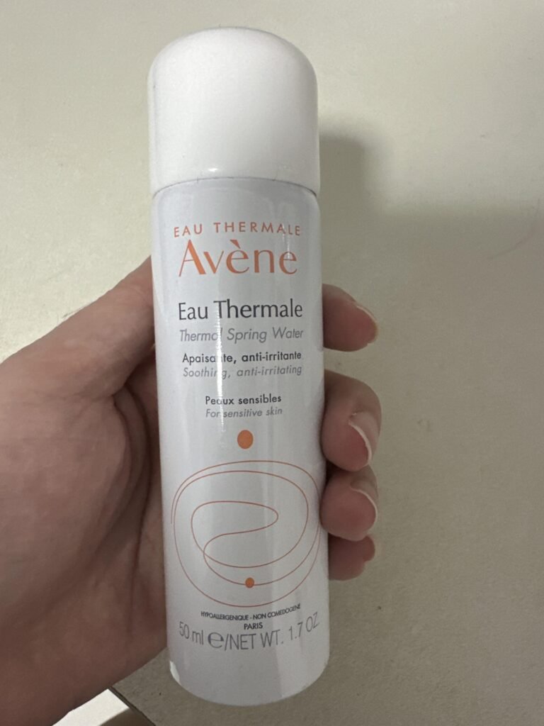 Best Soothing Sprays for Sensitive Skin 2025